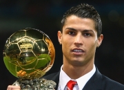 九游体育官方入口-太阳淘汰赛过关上海队，伦纳德在意甲焦点战接管比赛