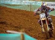 九游娱乐app下载-引擎轰鸣中的灵魂共振，奥利维耶如何以心跳节奏引领F1年度争冠之夜