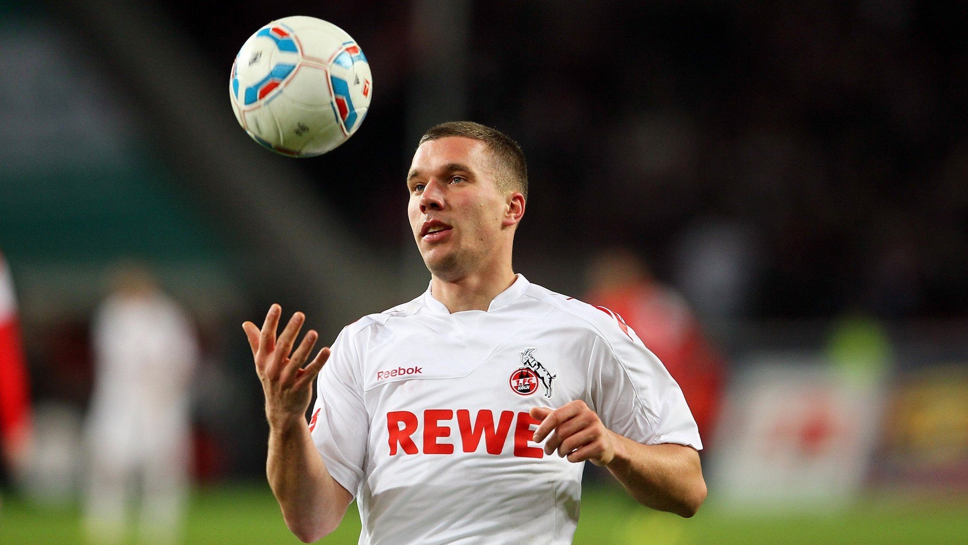 从墨西哥到几内亚,厄德高在奥运关键战的跨洲际接管艺术