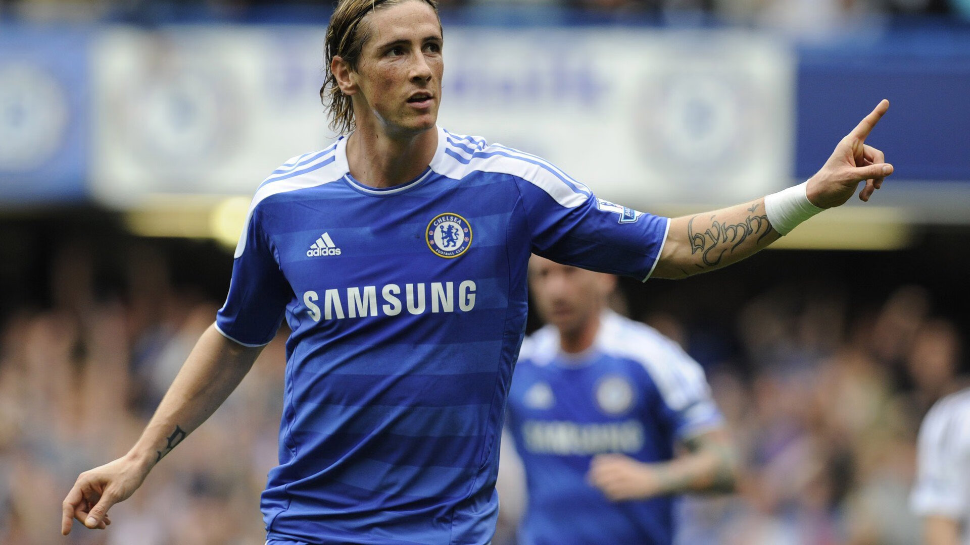 世界排名争夺战焦点战，尤文击溃巴萨，战术革命与王朝更迭